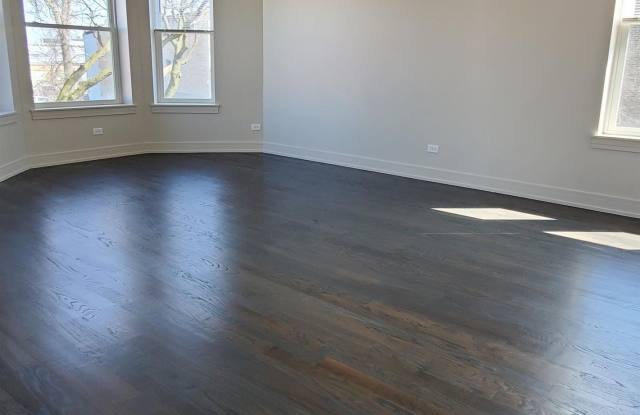 2735 West Flournoy Street - 1 Gallery 2