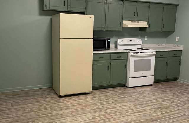 1143 Lawrence Road photos photos