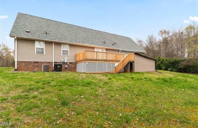 3806 Polonia Court Gallery 3