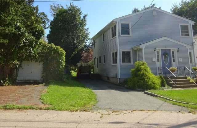 3 Southmayd Street unit: A - 3 Southmayd Street, Newport, RI 02840 3 Southmayd Street unit: A - 3 Southmayd Street, Newport, RI 02840