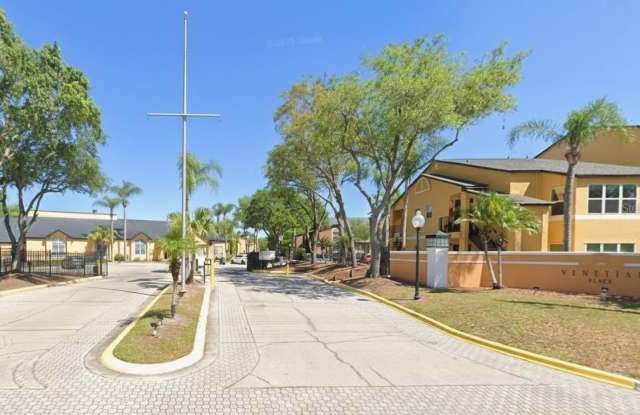 4518 COMMANDER DRIVE photos photos