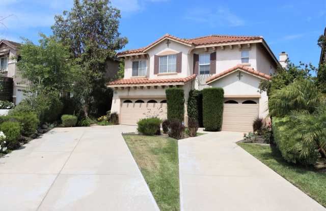 Spacious 4 bed 3 bath Newbury park home photos photos