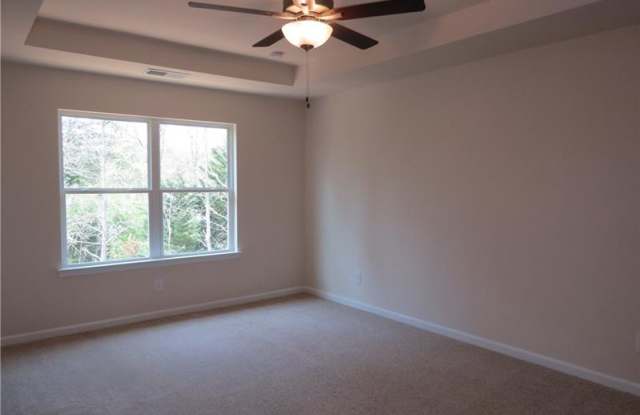 2611 Hedgeway Cir Gallery 4