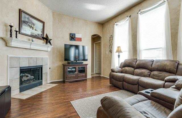 2149 Wallbrook Drive Gallery 3