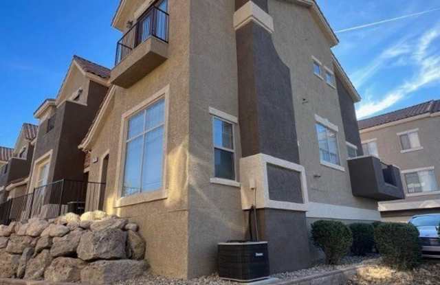 2792 Red Vista Court photos photos
