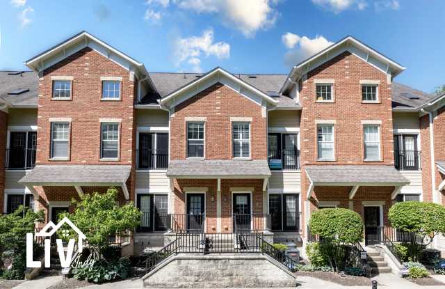 1054 Reserve Way photos photos