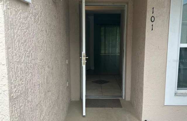 13945 TIMBERLAND Drive Gallery 1