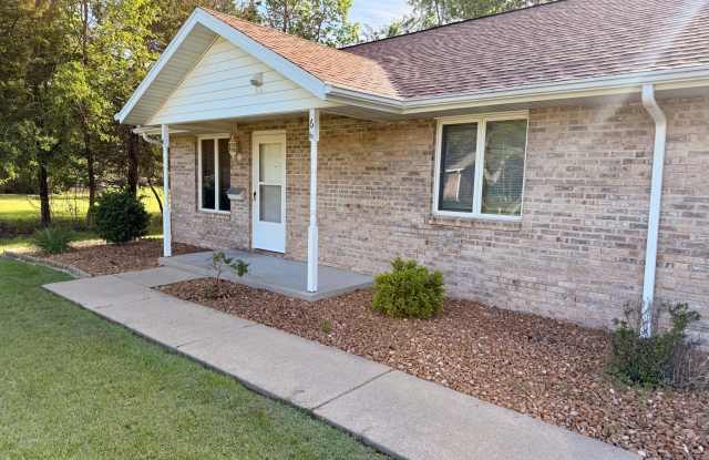 249 Country Club Rd, Apt 6 - 249 Country Club Road, Centralia, IL 62801