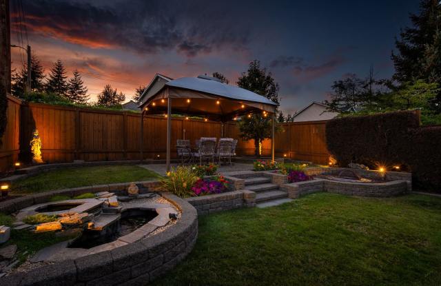 4 Bedroom, 3 Bathroom Single Family Home in Lynnwood, $3750 per month Gallery 4