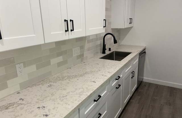 Completely Remodeled 2 Bed 2 Bath in Linda Vista!! Water/Trash Included Gallery 3