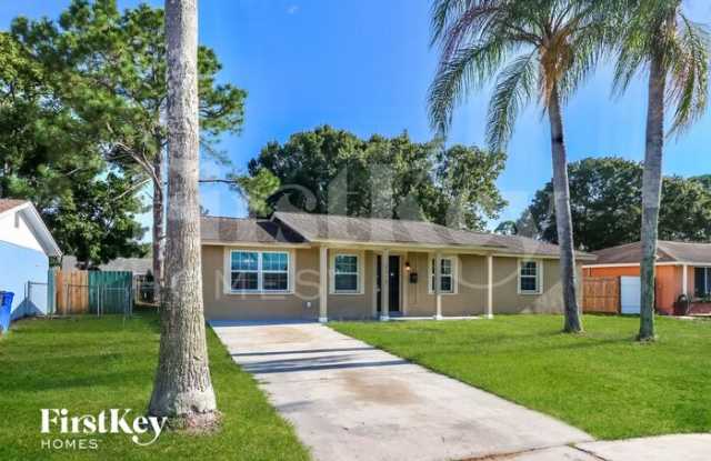 7910 Woodgrove Circle photos photos
