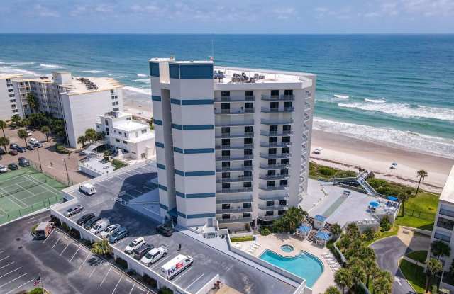 Fully Furnished Beautiful 2 Bedroom Seascape Towers Oceanfront Condo photos photos