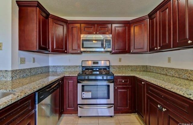 2277 Del Mar Way Gallery 2