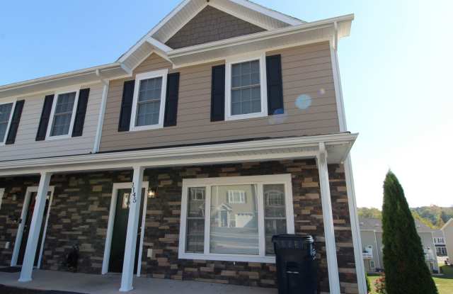 3 Bedroom 2.5 Townhome Available Now! photos photos 3 Bedroom 2.5 Townhome Available Now! photos photos