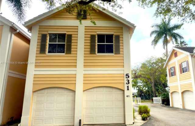 531 SW 18th Ave photos photos