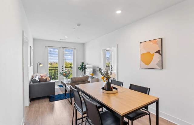 UNITi Montrose photos photos