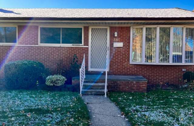 FOR RENT!! - 3327 Melwood Drive, Melvindale, MI 48122