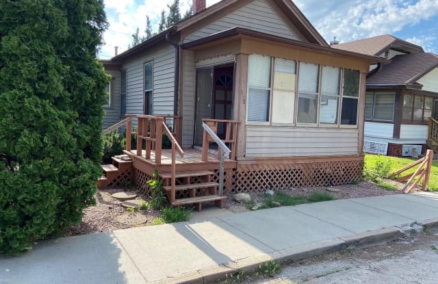 318 Williams Street - 318 Williams Street, Council Bluffs, IA 51503