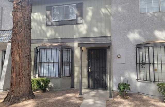 Stylish Townhome Living with Resort-Style Community Amenities! photos photos Stylish Townhome Living with Resort-Style Community Amenities! photos photos
