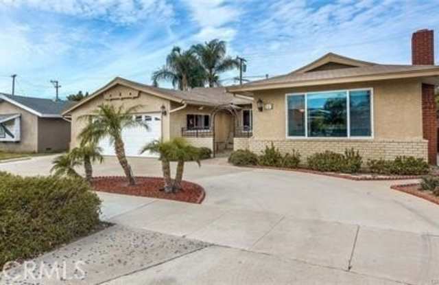 343 E Wilson Avenue - 343 East Wilson Avenue, Orange, CA 92867