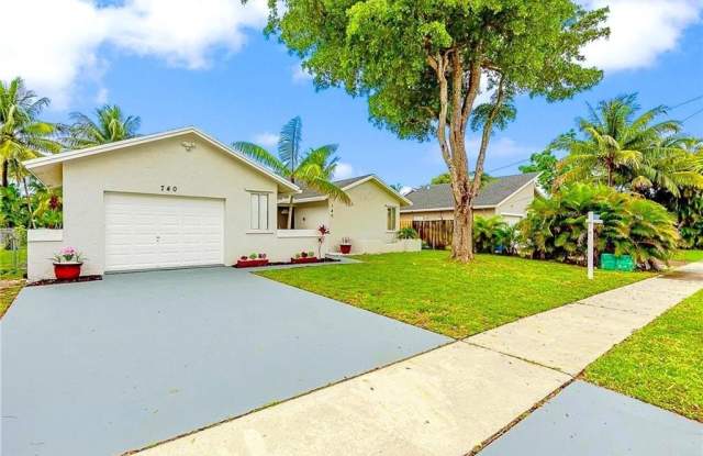 740 SW 55th Ave - 740 Southwest 55th Avenue, Margate, FL 33068