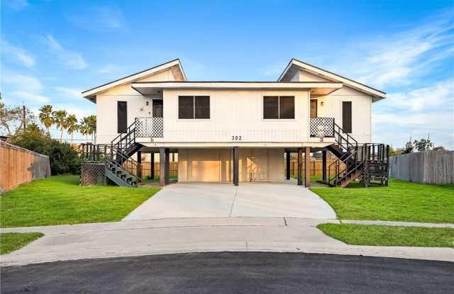 302 Easy unit: B - 302 Easy Street, Corpus Christi, TX 78418