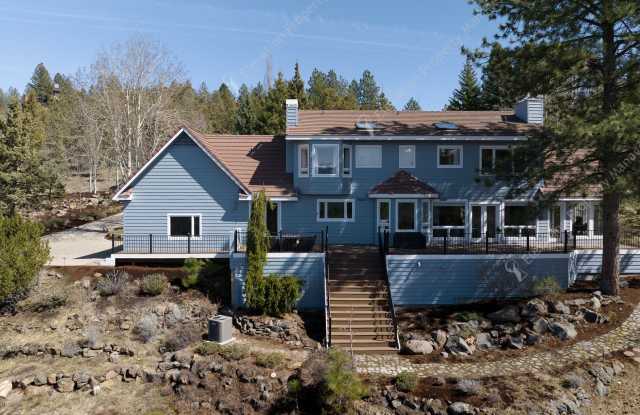 Luxury Living with Unmatched Cascade Views – Available Now on Awbrey Butte photos photos