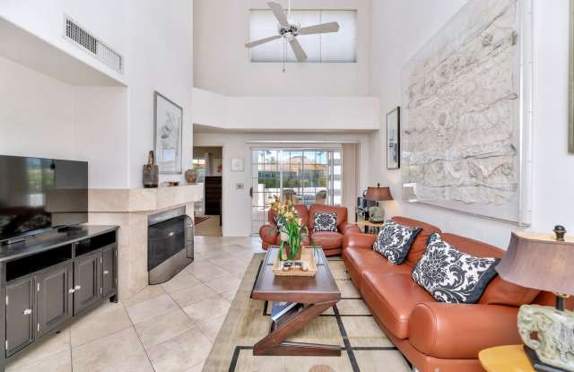 Rates Vary: $2,995 - $5,495 Gallery 4
