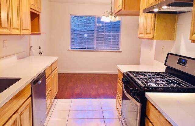 1403 Kavanaugh DR Gallery 2