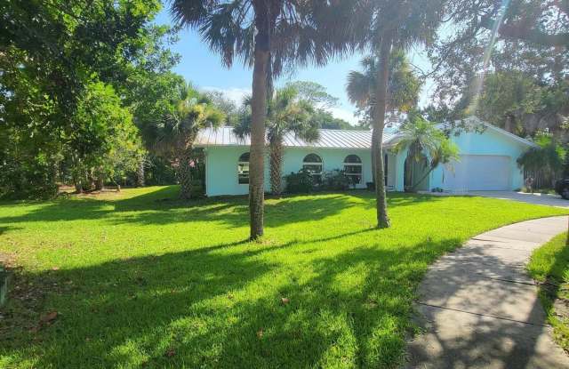 8 Colonial Way - 8 Colonial Way, Indian Harbour Beach, FL 32937