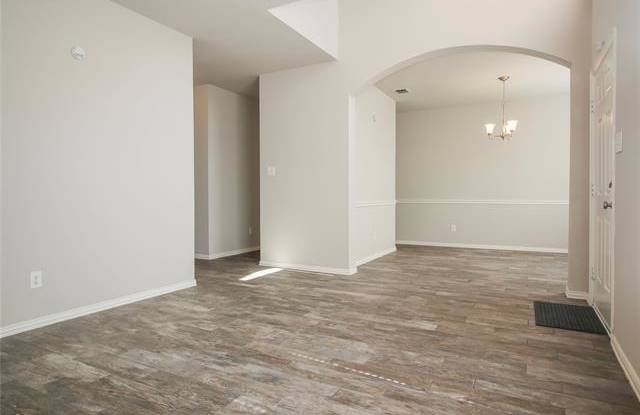 505 Dover Park Trail Gallery 4