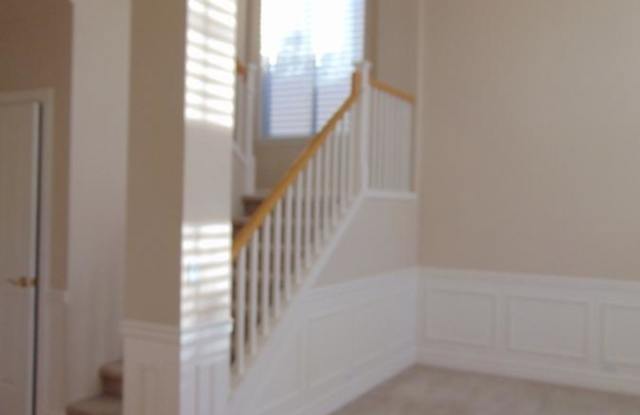 3402 Monterey Ln NE Gallery 3