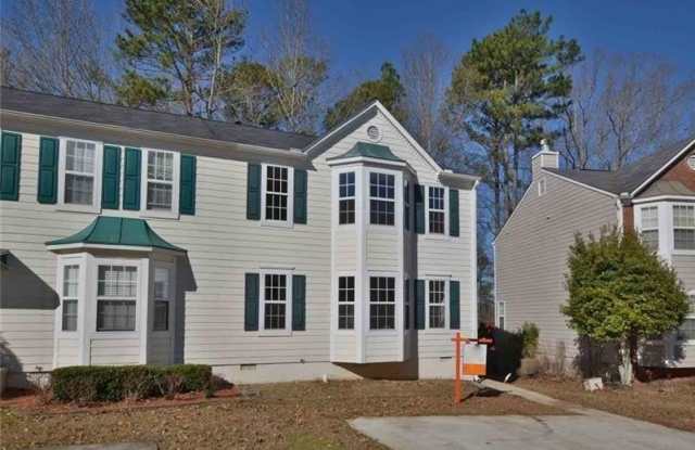 1281 Pointe Drive Gallery 1