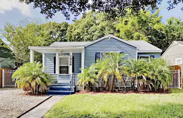 1426 E Amelia St - 1426 East Amelia Street, Orlando, FL 32803
