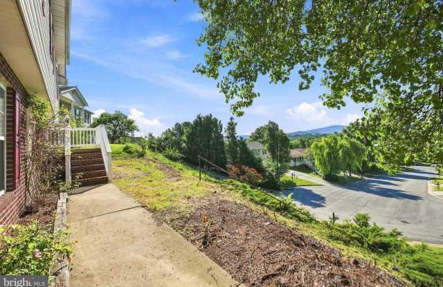 1183 RIVER BEND Court Gallery 2