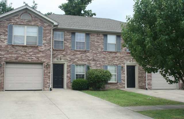 408 SARA LEIGH DR2 Gallery 2
