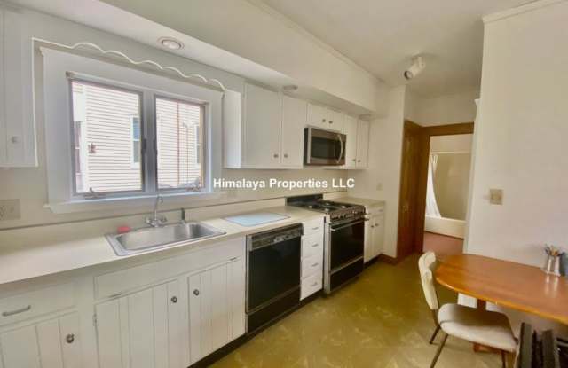 80 Curtis St. photos photos