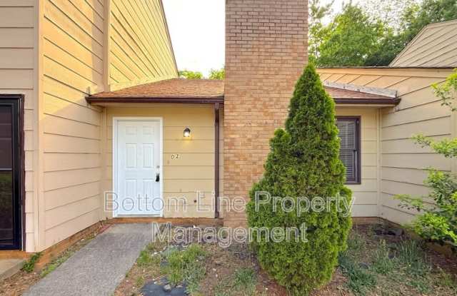 846 W Warren St photos photos