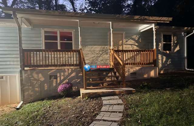 Newly renovated ranch near Norris Lake in Snellville photos photos