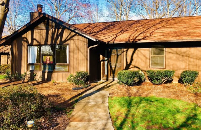 2507 Cottage Place - 2507 Cottage Place, Greensboro, NC 27455
