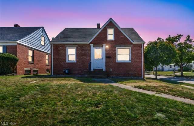 9415 Ansonia Avenue photos photos