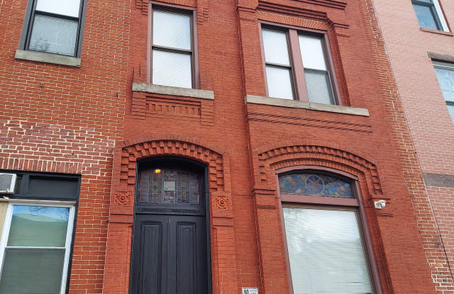2211 N Charles St Apt 3 - 2211 N Charles St, Baltimore, MD 21218