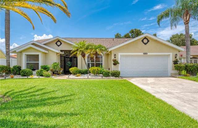 4577 DOVER STREET CIRCLE E - 4577 Dover Street Circle East, Manatee County, FL 34203