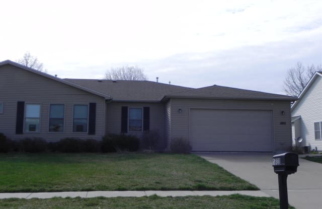 1800 E 6TH Street - 1800 East 6th Street, Coal Valley, IL 61240