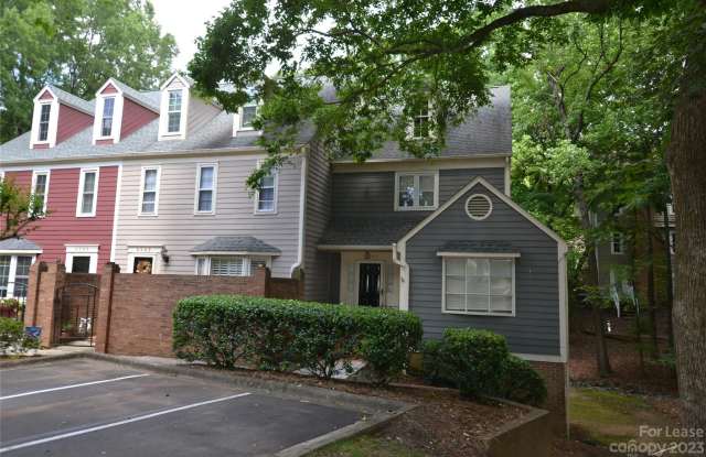 6247 Padget Parrish Court Gallery 3