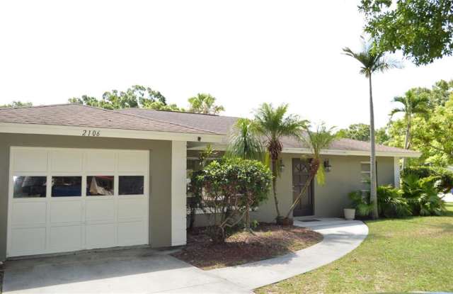 2106 27th Avenue - 2106 27th Avenue, Vero Beach, FL 32960