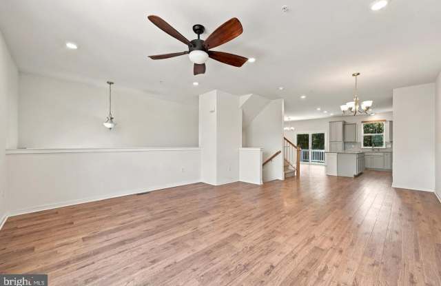 1874 BOULDER Drive Gallery 4