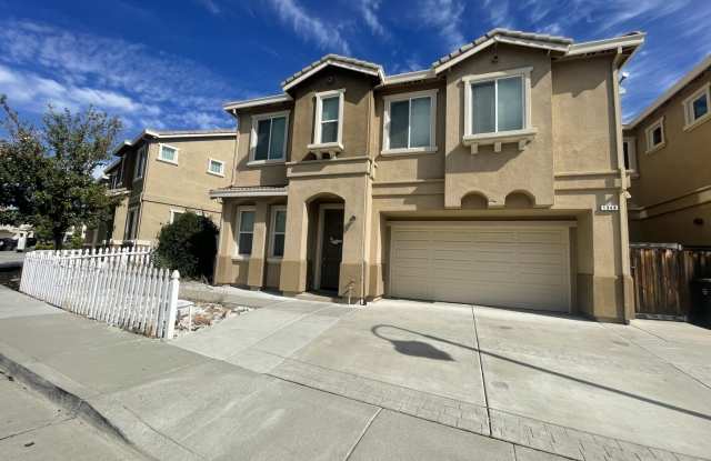 Beautiful 5 bedroom 3 bath Home photos photos