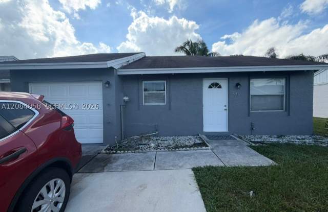 5705 Stonington Way Gallery 1