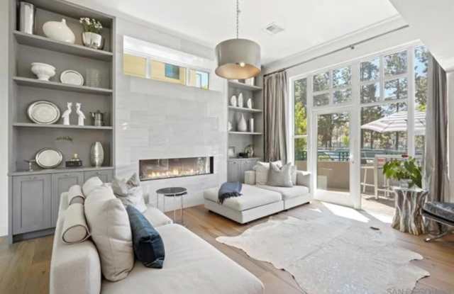 160 W Island Ave photos photos